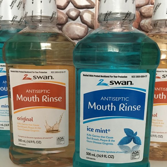 Lot of 4 Swan Antiseptic Mouth Rinse - Picture 3 of 11